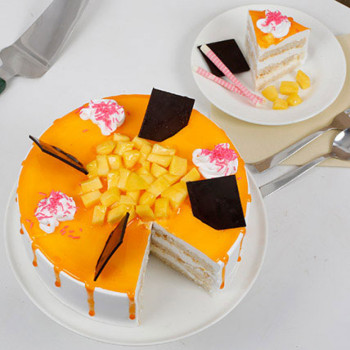 Tempting Summer Mango Fruit Cake
