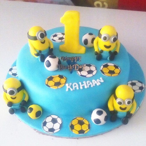 Minions Customized Fondant Cake Delivery in Ghaziabad