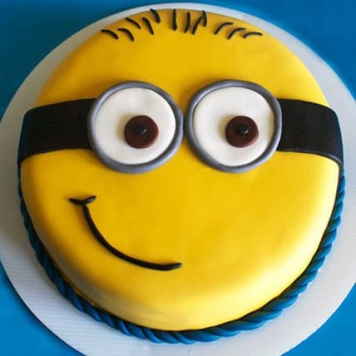 Cute Minion Cake Delivery in Ghaziabad