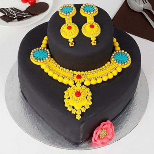 Gold Jewelry Set Designer Fondant Cake Delivery in Ghaziabad