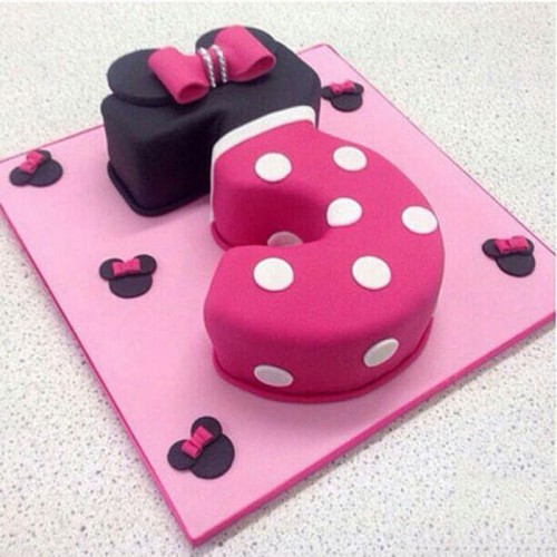 3rd Number Classic Minnie Cake Delivery in Ghaziabad