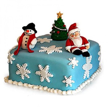 Festive Christmas Fondant Cake Festive Christmas Fondant Cake