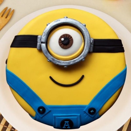Magical Minion Fondant Cake Delivery in Ghaziabad