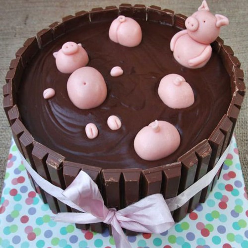 Pigs in Mud Cake Delivery in Ghaziabad