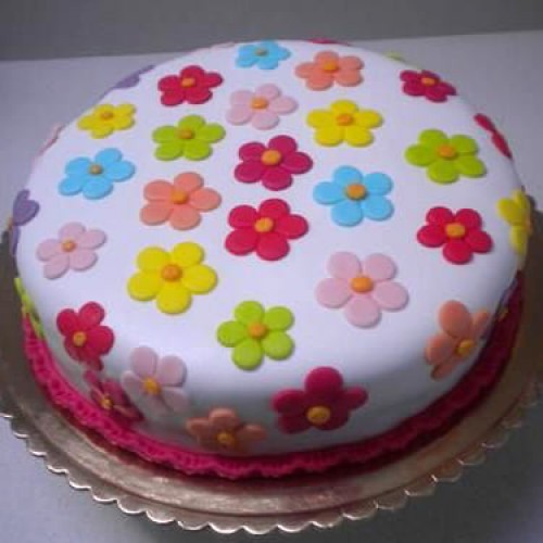 Floral Designer Fondant Cake Delivery in Ghaziabad