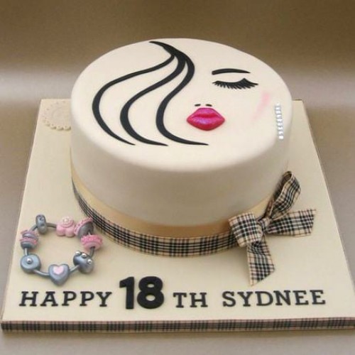 Lips & Lashes Themed 18th Birthday Cake Delivery in Ghaziabad