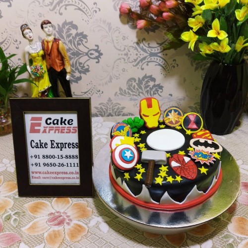 Avengers Superhero's Fondant Cake Delivery in Ghaziabad