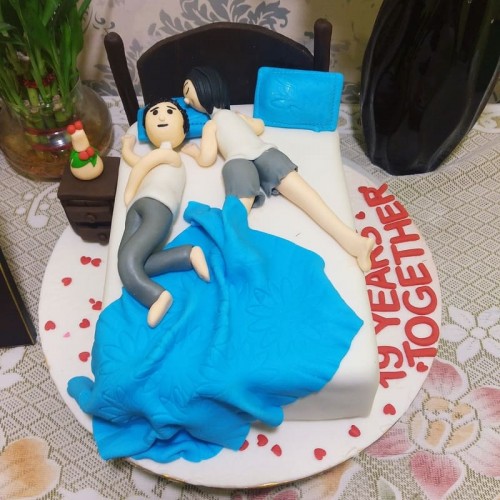 Couple Togetherness Theme Cake Delivery in Ghaziabad