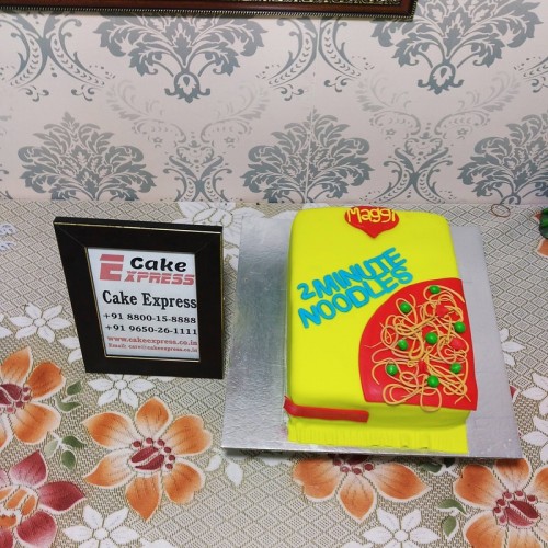 Maggi Fondant Cake Delivery in Ghaziabad