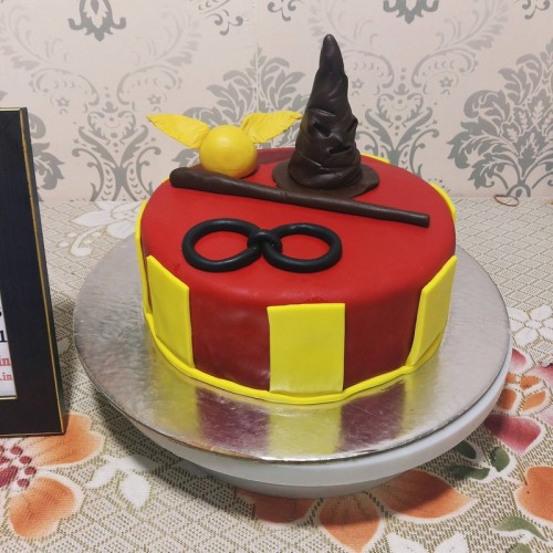 Harry Potter Theme Fondant Cake Delivery in Ghaziabad