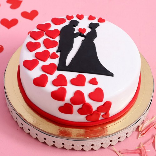 Love Couple Designer Fondant Cake Delivery in Ghaziabad