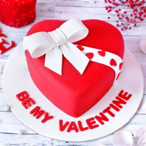 Valentine Heart Gift Fondant Cake Delivery in Ghaziabad