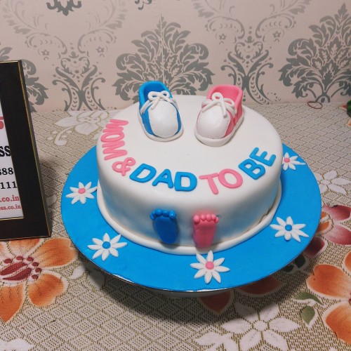 Mom and Dad to Be Fondant Cake Delivery in Ghaziabad