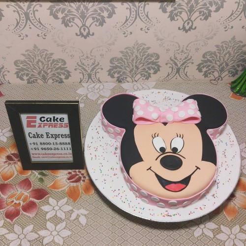 Cute Minnie Mouse Face Fondant Cake Delivery in Ghaziabad