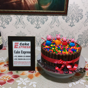 Peppa Pig Chocolate Gems Cake