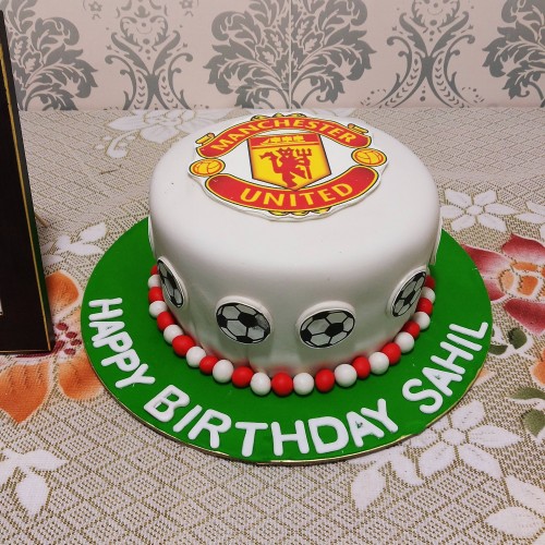 Manchester United Fondant Cake Delivery in Ghaziabad