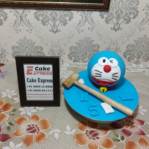 Doraemon Pinata Cake Delivery in Ghaziabad