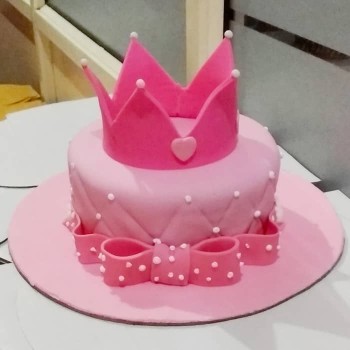 Pink Crown Theme Fondant Cake Pink Crown Theme Fondant Cake