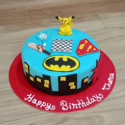 Customized Superhero Cake For Kids Delivery in Ghaziabad