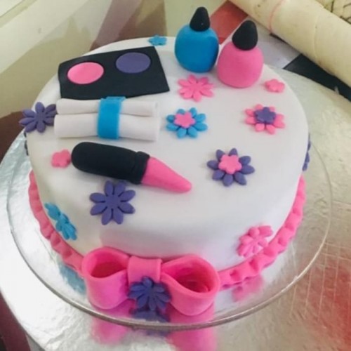 Cosmetic Designer Fondant Cake Delivery in Ghaziabad