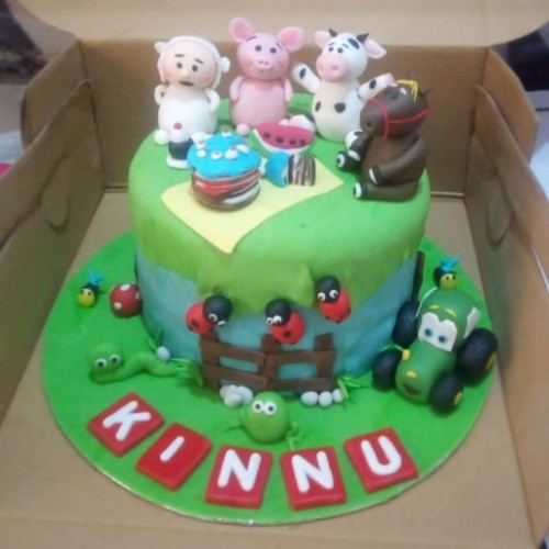 Firm Animal Theme Fondant Cake Delivery in Ghaziabad