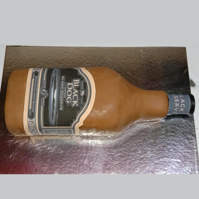 Pin by Carla Fletcher on Cakes | 21st birthday cakes, Bottle cake, Liquor  cake