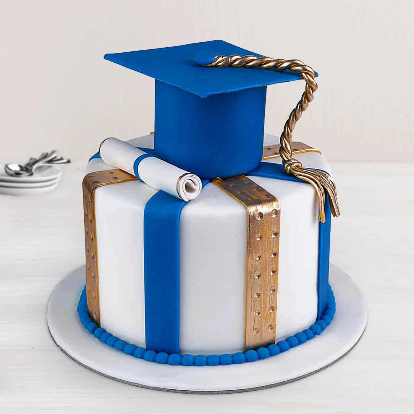 Graduation Cake 112 (covered in white fondant) - Pastries by Randolph